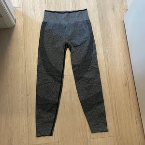 Victoria’s Secret seamless leggings